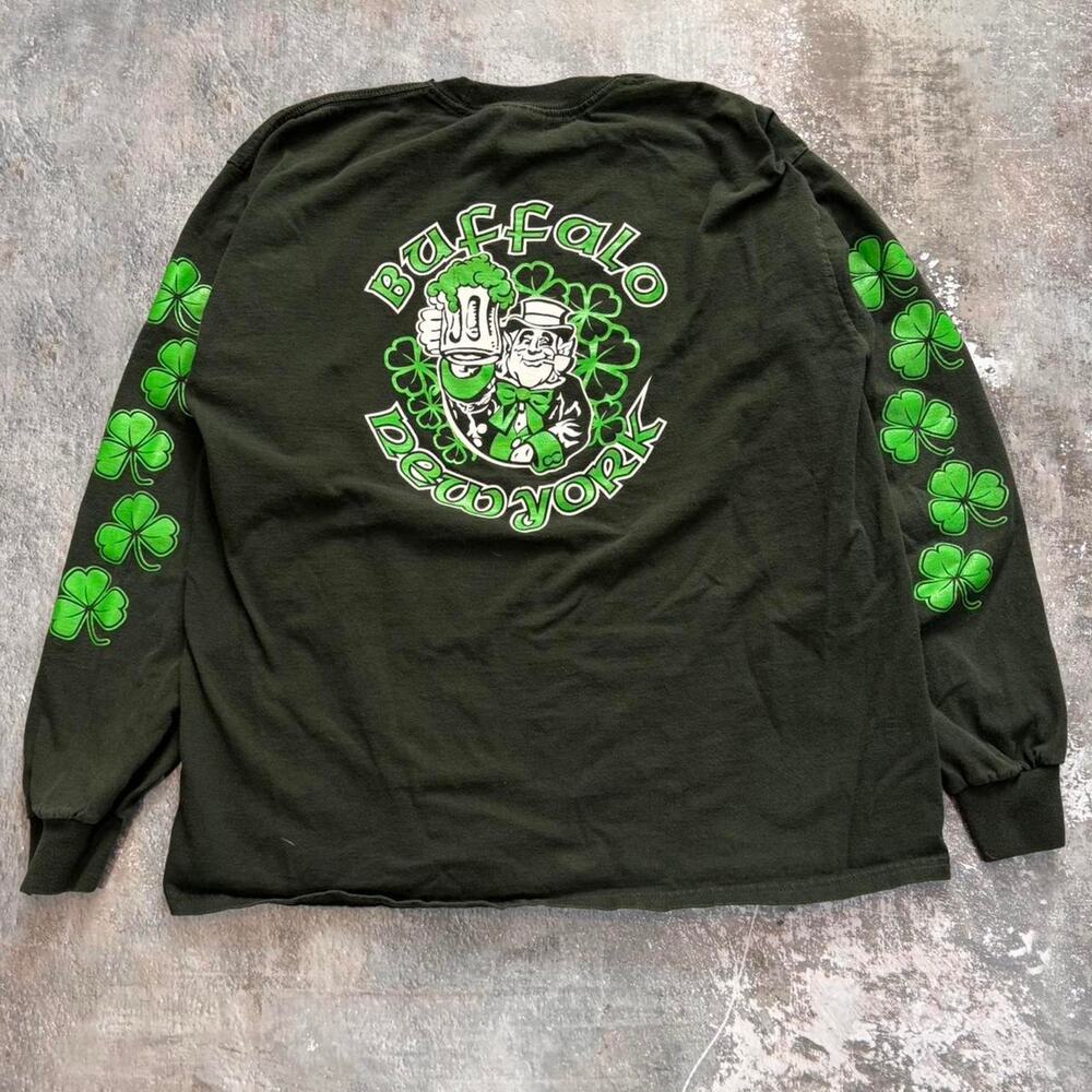 Vintage Buffalo NY St. Patricks Day Longsleeve Shirt! Leprauchaun Clover Size XL
